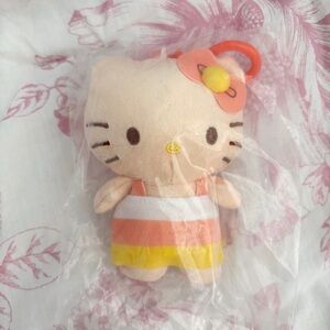 New Candy Corn Hello Kitty Plush Dangler Keychain
